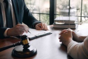Réformation définition : sens, enjeux juridiques et usage dans la dénonciation