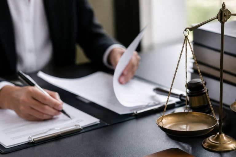 30 millions d&rsquo;amis et cour des comptes : que dit le droit sur la dénonciation ?
