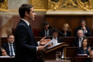 Législateur définition : rôle et portée dans la dénonciation