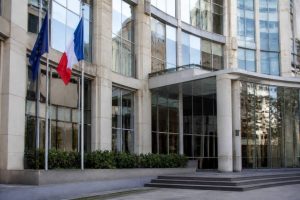 Autorité des marché financiers : rôle, pouvoirs et procédures de signalement