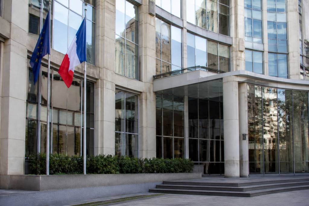Autorité des marché financiers : rôle, pouvoirs et procédures de signalement