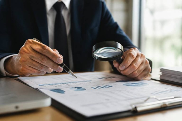 Actifs sous jacents : comprendre leur rôle dans la dénonciation financière